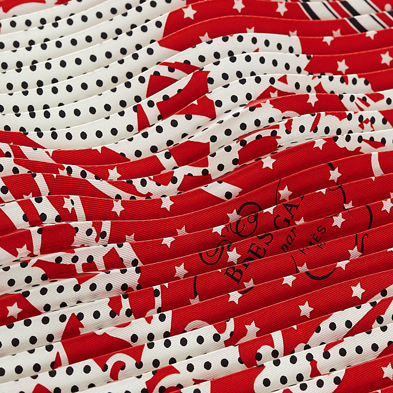 エルメス ブライド・ド・ガラ シルク シルクバンダナ 《ブリッド・ドゥ・ガラ》 - レッド | Hermès